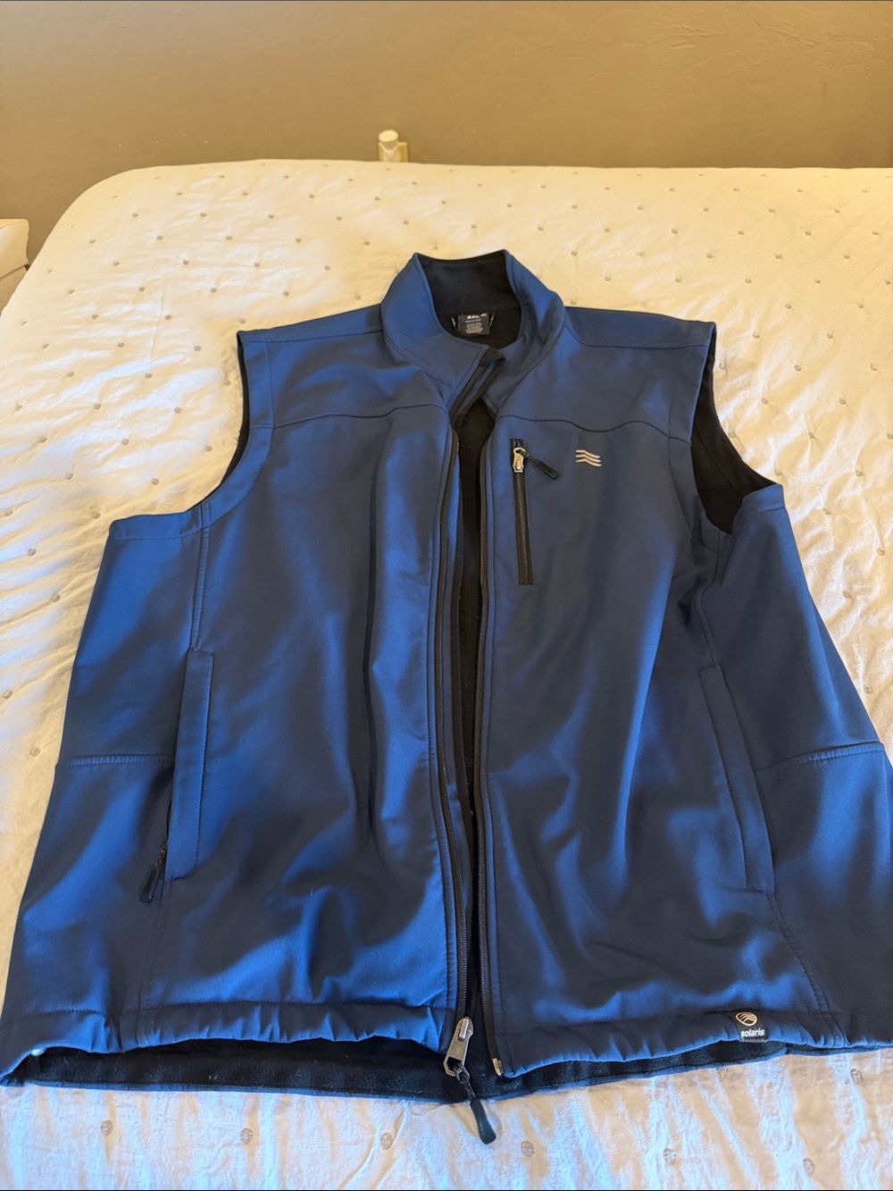 Men's Blue Solaris Softshell Vest with Zip Pockets